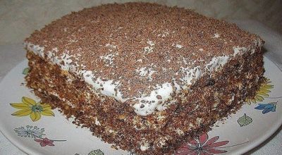 Рецепт быстрого торта давно в моей семье. Несмотря на то, что он быстро готовится — он очень вкусный!